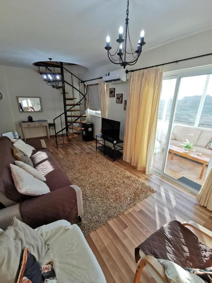 Must Stay - Sea & Salt Lake Panoramic View Apt Larnaca Buitenkant foto